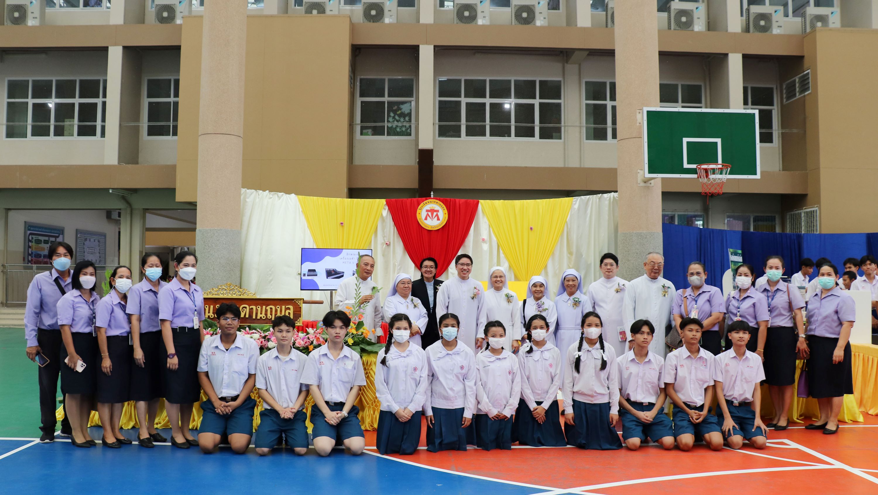 050966 29
