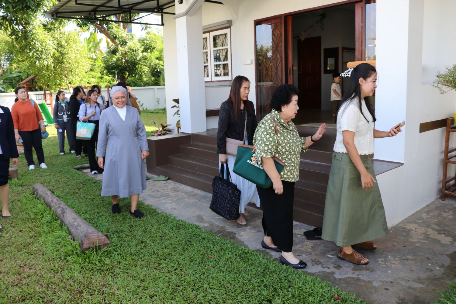 18 พ.ย. 67 อนุบาลบ้านของขวัญ 12